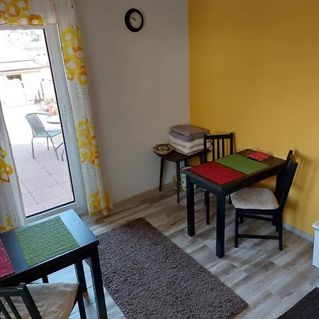 S Vyhlídkou Quarto em Acomodações Particulares *